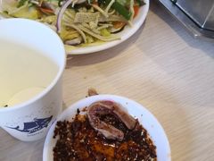 -闫家驴肉老店(华电一校店)