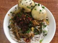 -老字号眼镜子煎包汤包店