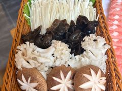 菌菇拼盘-四喜小胖·北京涮肉(五道营店)