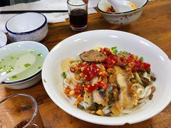 -牛八宝桂林米粉(八里庄店)