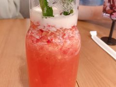 凤梨碰草莓-gaga(深圳福田星河COCO Park店)