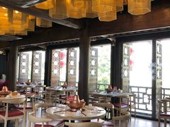 大堂-东门口涮肉·砂锅·烤串(老门东店)