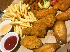 -必胜客(大观天地店)