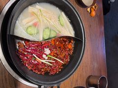 -萍姐火锅·公路夜市(武汉首店)