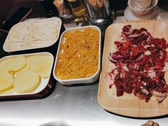 -金三顺韩式炭火烤肉店(中华路店)