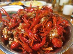 -琥珀老六龙虾(四里河店)