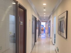 -瑞尔齿科(颐堤港诊所)