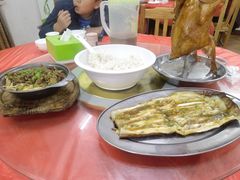 -银峰农庄·特色烧鸡·鲜无花果浸鸡