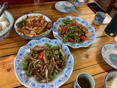 -天门沟九州驿站树上汤泉