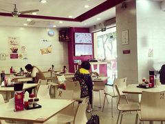 大堂-华辉拉肠(广园店)