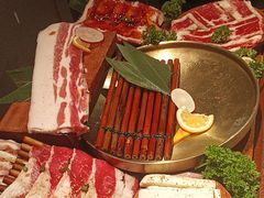-轻烧烤肉(光谷步行街店)