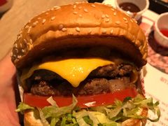火烤双层牛肉特堡-The Habit Burger Grill 哈比特汉堡(复兴soho店)