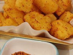 黄金小土豆-江边城外烤全鱼(汉光百货店)