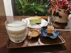 -默迹咖啡馆