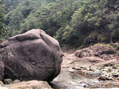 -鄣山大峡谷