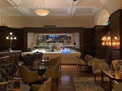 -LONG BAR 廊吧(外滩华尔道夫酒店)