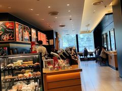 -星巴克臻选(华堂·新辰汇店)