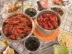 -顶峰夜宴·龙虾烧烤大排档(九江学院店)