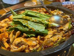 -都江堰石锅鱼
