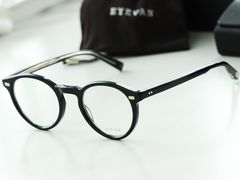 -目艮眼镜SHOWROOM(品牌集合店)