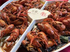 -龙巢盱眙龙虾·牛蛙·烧烤宵夜(八卦岭店)