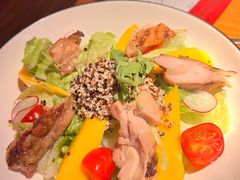 烟熏鸡肉凯撒沙律-MR.ROCKY洛奇先生·西餐&酒吧(琶醍店)