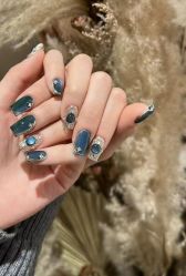 -WH日式美甲沙龙