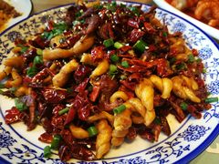 孜香小小腿-临界音乐酒馆·小龙虾·江湖菜(华熙LIVE·鱼洞店)