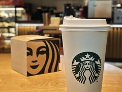 -星巴克臻选(上海中环广场2F店)