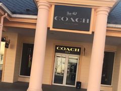 -COACH蔻驰(赛特奥特莱斯店)