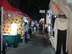 -吴山路夜市