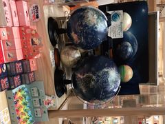 -猫的天空之城概念书店(印象城购物中心店)