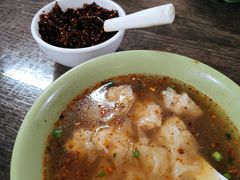 -张阿三馄饨店