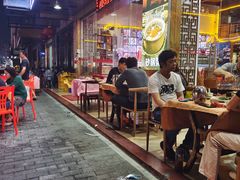 大堂-永顺潮汕菜海鲜砂锅粥生腌大排档(万安大厦店)