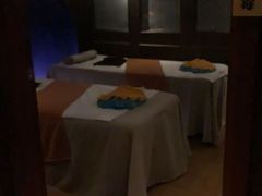 -江南足纪·影院足道·轻奢SPA(笋岗HALO广场店)