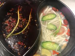 鸳鸯锅-钢管厂五区小郡肝火锅串串香(清河店)