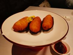 -翡翠小城·海鲜豆捞·广式点心(老佛爷店)