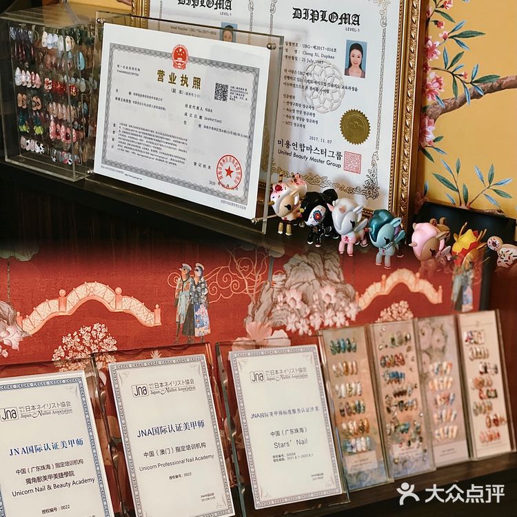 珠海美甲｜灰色ins高级风涩味美甲 谁做谁美