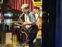 -东岸Cafe 爵士俱乐部