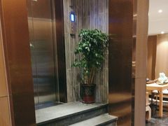 -中之润养生(都市路店)