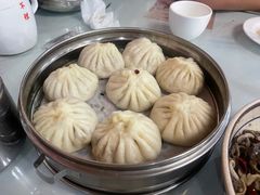 传统三鲜包子-狗不理(山东路总店)