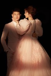 -二十一世纪婚纱摄影(省府前街店)