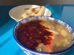 -刘老虎肉丸糊辣汤(总店)