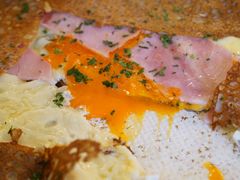 火腿芝士鸡蛋可丽饼-RAC BAR(安福路店)