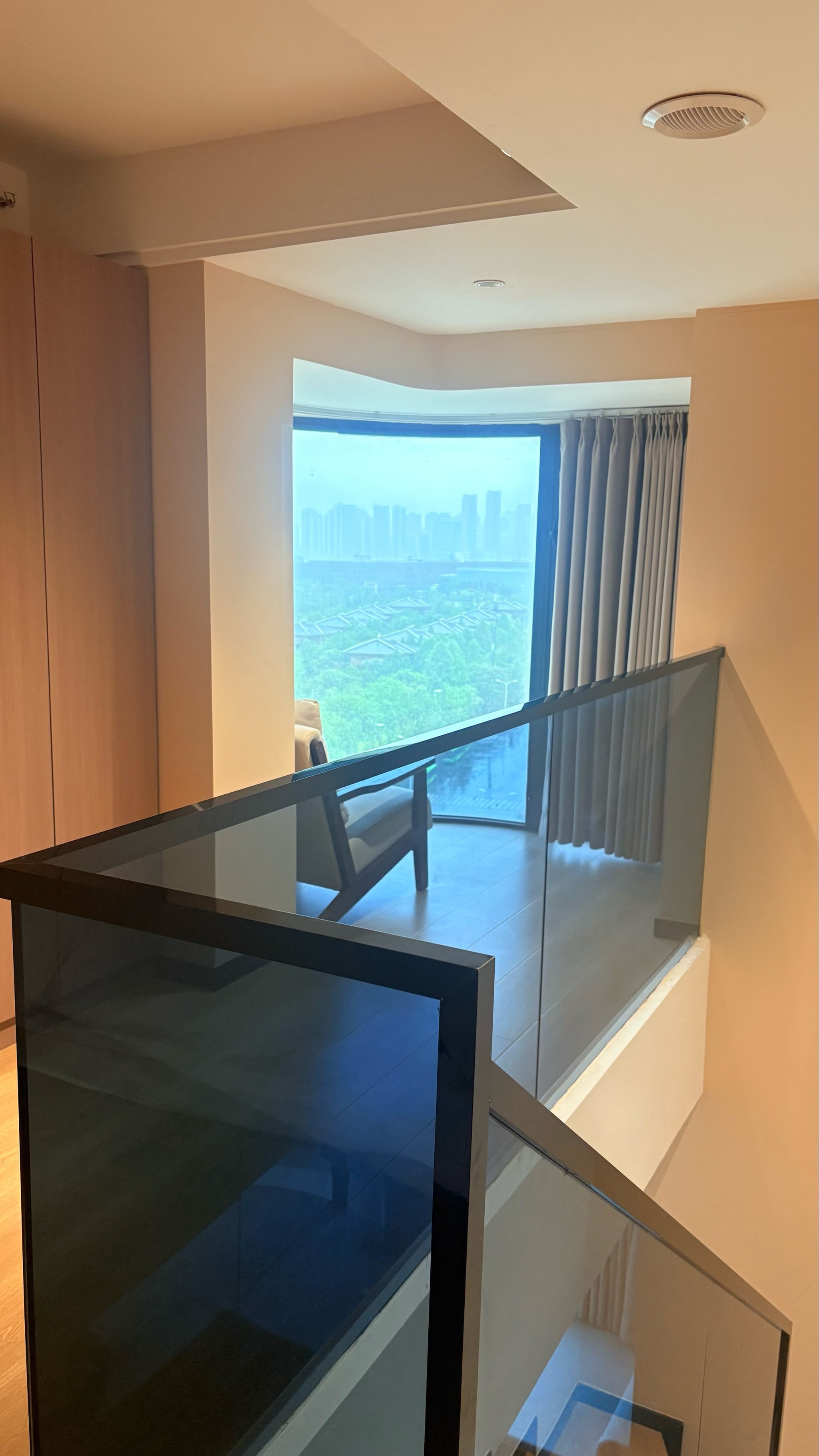 真的建议和朋友一起住loft!✨