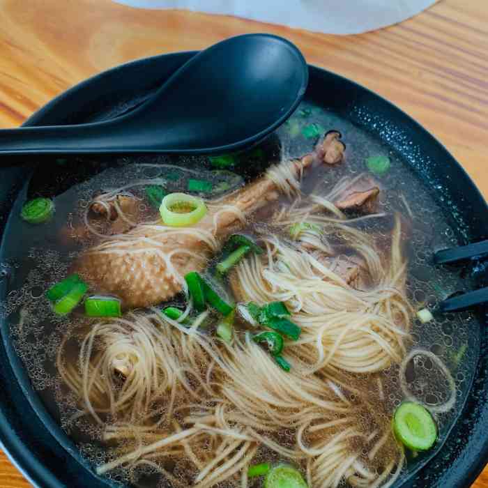 杨壮鸭肉面线-"原本是打算去吃的大肠血可是忘记人家中午.