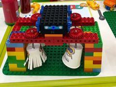 -百变天才机器人编程中心·信奥·VEX竞赛·无人机(金田广场店)