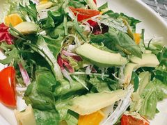牛油果沙拉-披云云小馆·味道江湖(姚家园万象汇店)