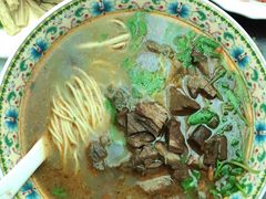 -金杨拉面王小吃面馆·牛三宝面·红烧牛肉粉