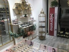 -肆兮眼镜·蔡司·徕卡战略合作店(大坪店)